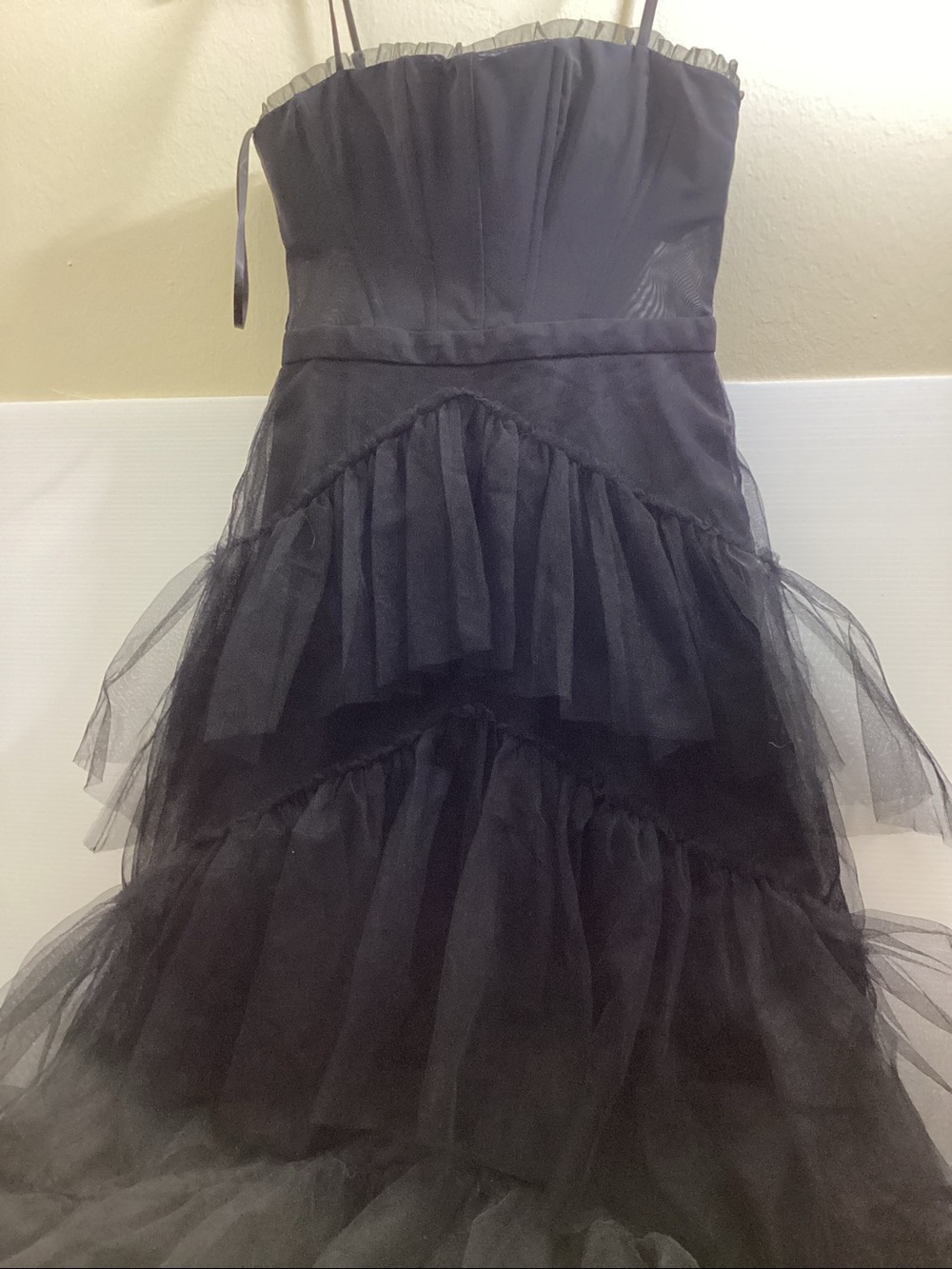 BCBGMAXAZRIA 
Oly Tiered Ruffle Tulle Evening Gown - Picture 12 of 16